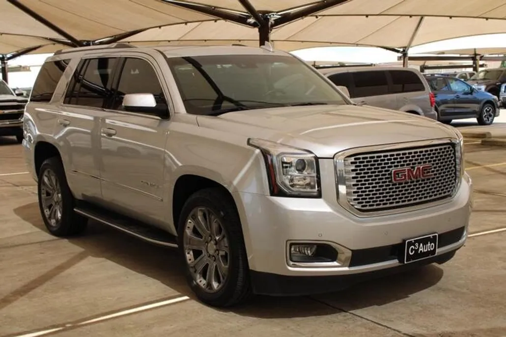 2016 Gmc Yukon Denali photo 1