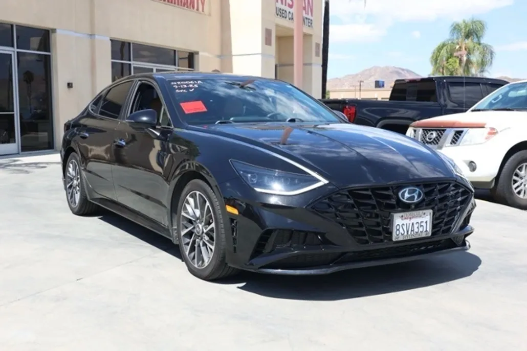 2020 Hyundai Sonata Limited photo 1