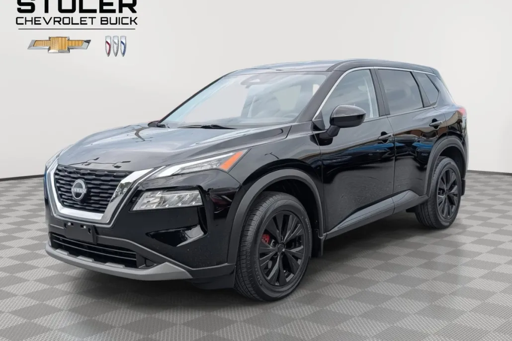 2023 Nissan Rogue SV photo 1