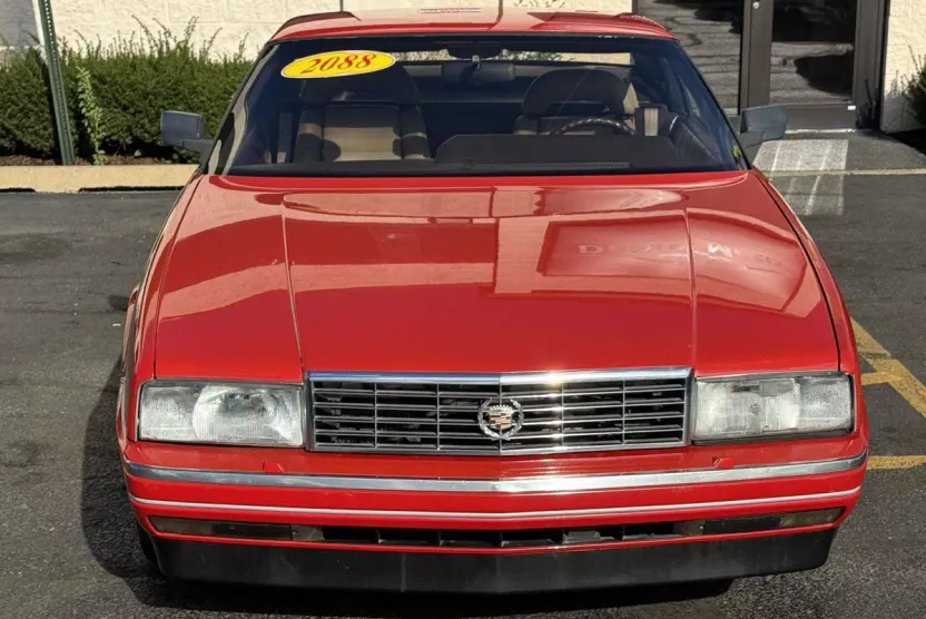 1988 Cadillac Allante photo 1