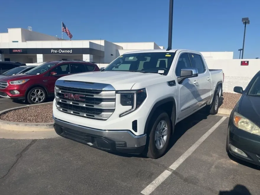 2024 Gmc Sierra 1500 SLE photo 1