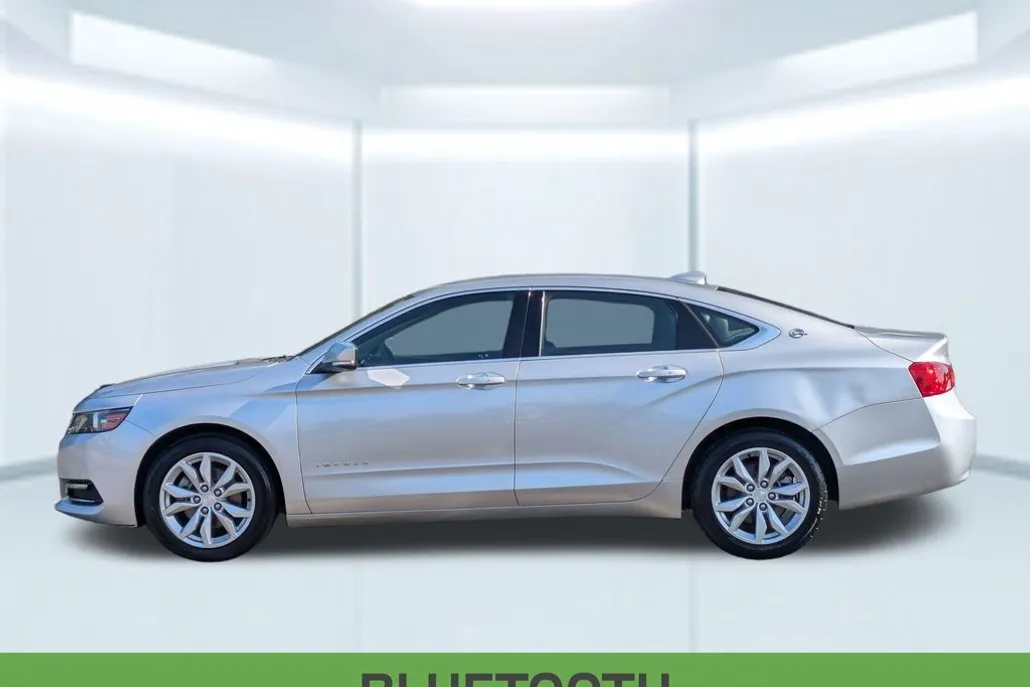 2019 Chevrolet Impala 1LT photo 1