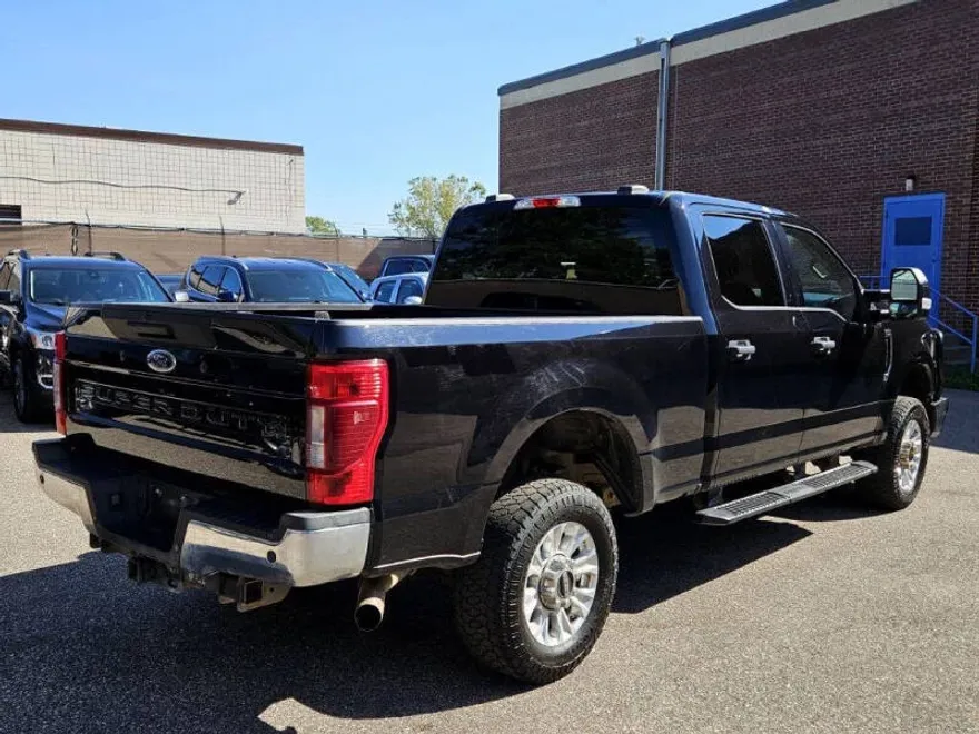 2020 Ford F-250 XLT photo 1
