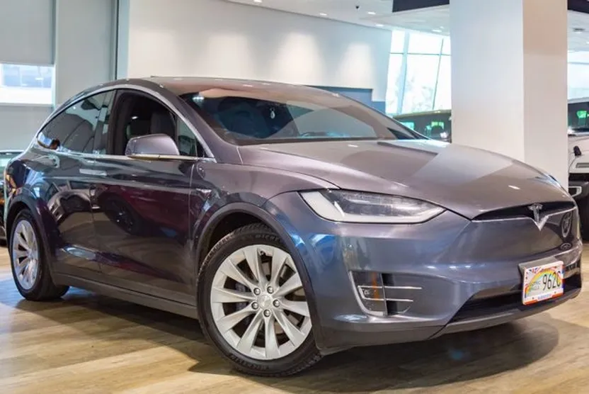 2018 Tesla Model X 100D photo 1