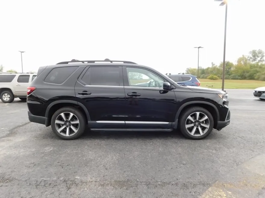 2023 Honda Pilot Elite photo 1