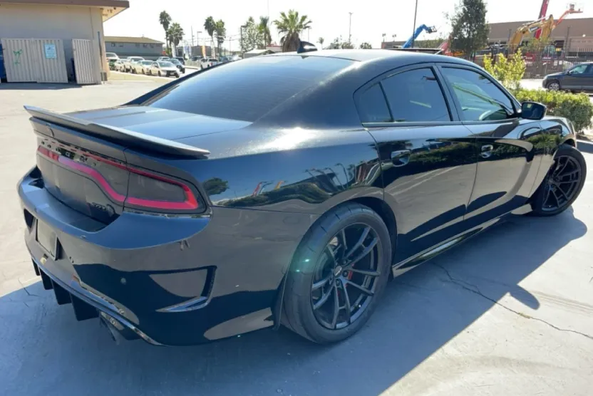 2019 Dodge Charger SRT8 Hellcat photo 1