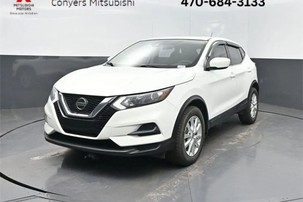 2021 Nissan Rogue Sport S photo 1