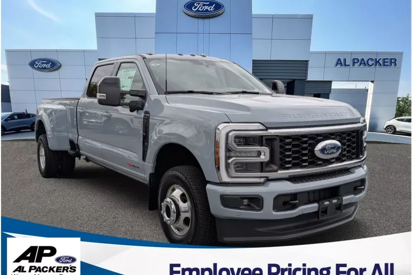 2026 Ford F-350 Platinum photo 1