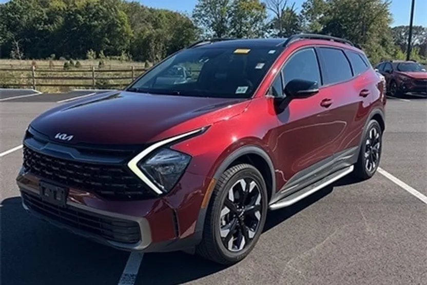 2023 Kia Sportage X-Line photo 1