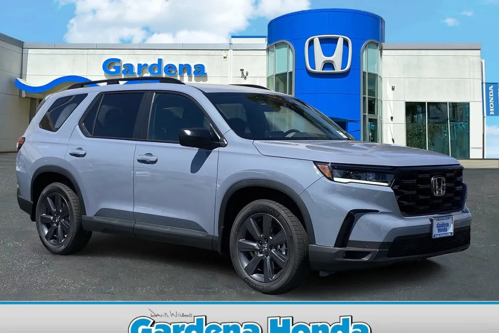 2025 Honda Pilot Sport photo 1
