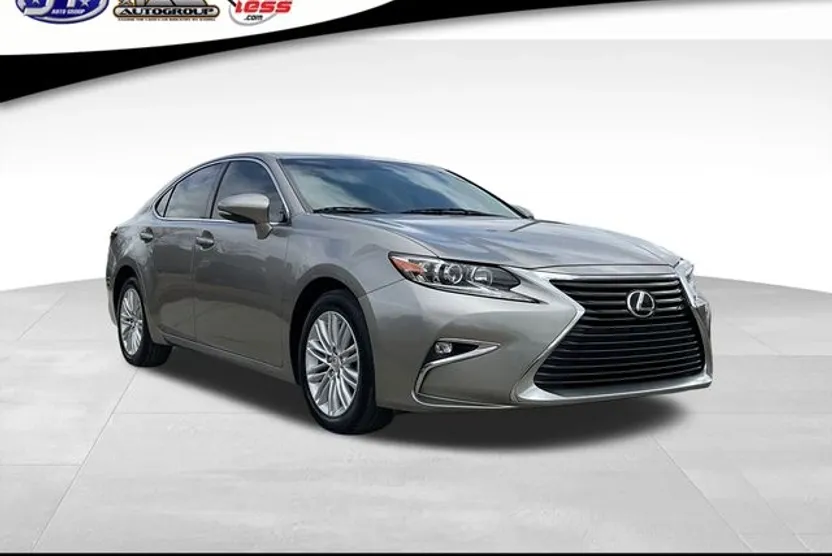 2016 Lexus ES 350 photo 1
