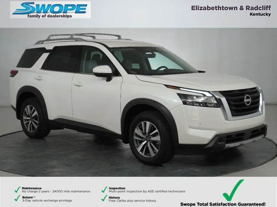 2024 Nissan Pathfinder SL photo 1