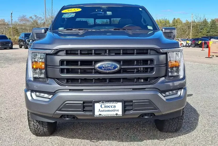 2022 Ford F-150 Lariat photo 1