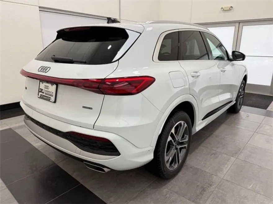 2025 Audi Q5 2.0T Premium photo 1