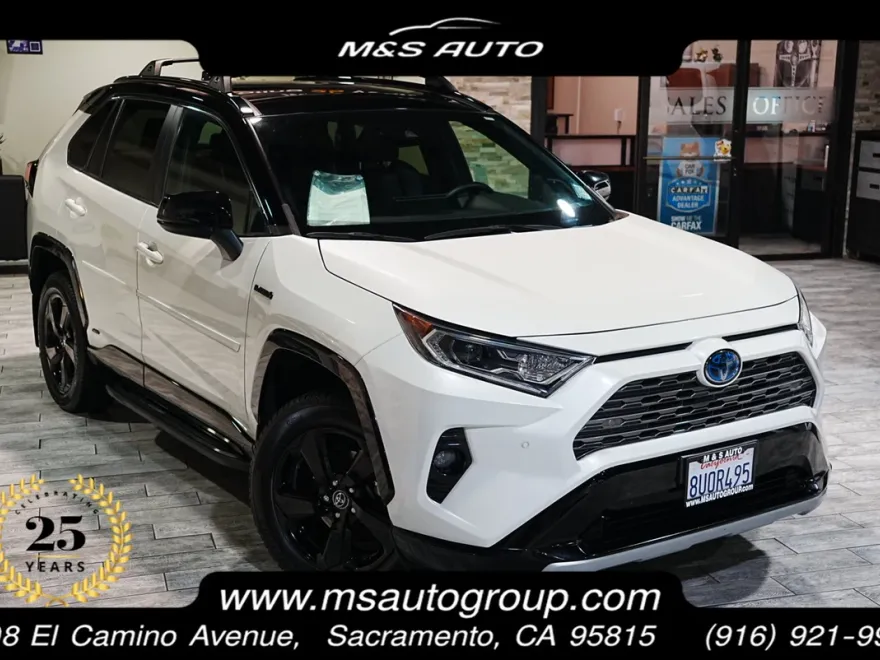 2021 Toyota RAV4 Hybrid XSE photo 1