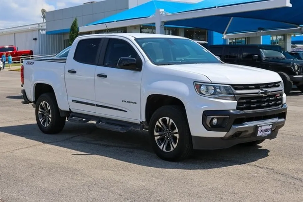 2022 Chevrolet Colorado Z71 photo 1