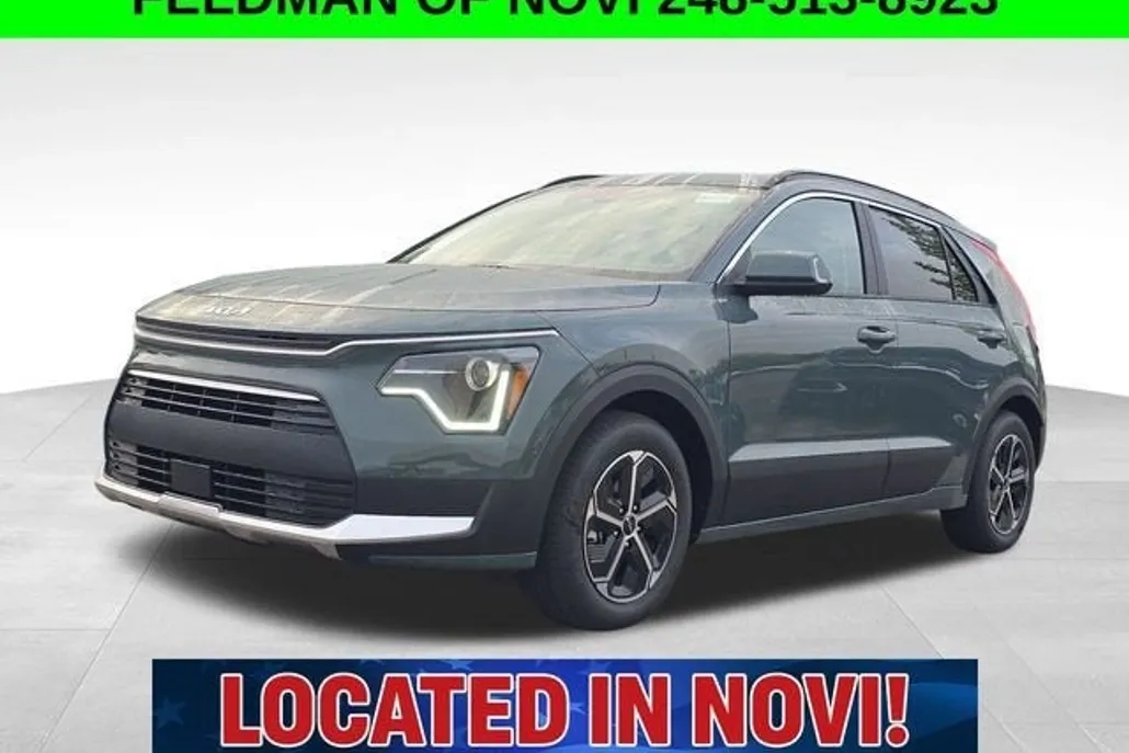 2024 Kia Niro EX photo 1