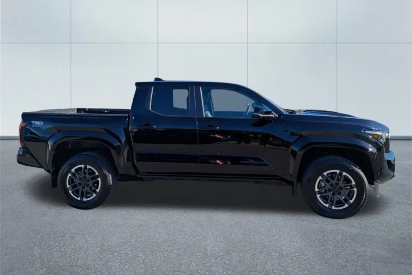 2024 Toyota Tacoma TRD Sport photo 1