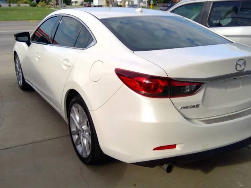 2016 Mazda Mazda6 Touring photo 1