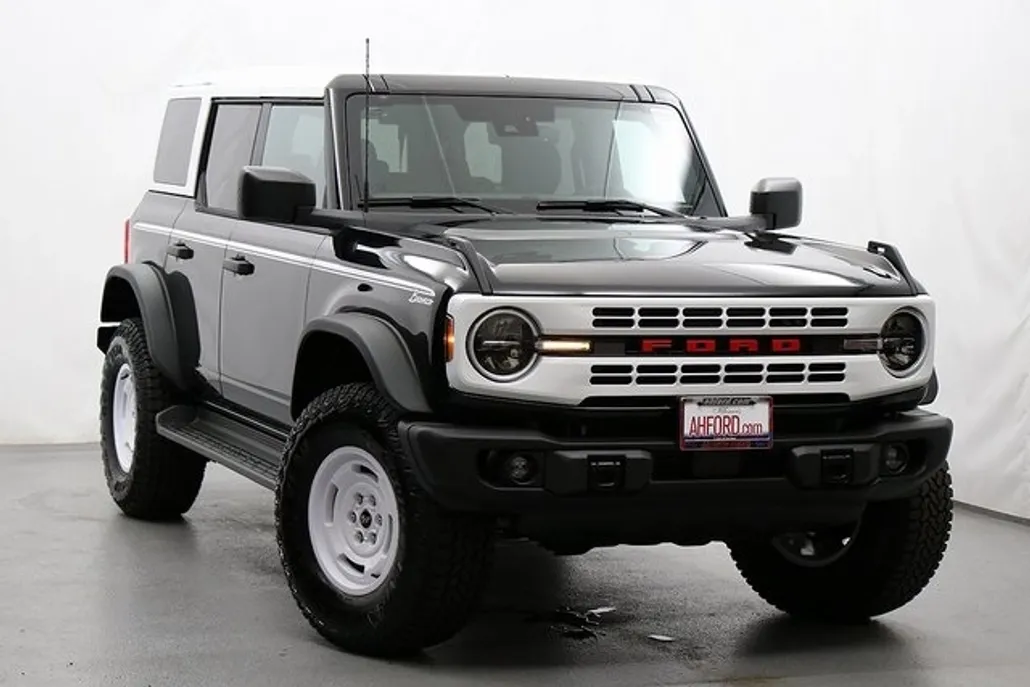 2025 Ford Bronco Heritage First Edition photo 1