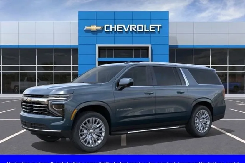 2026 Chevrolet Suburban LT photo 1