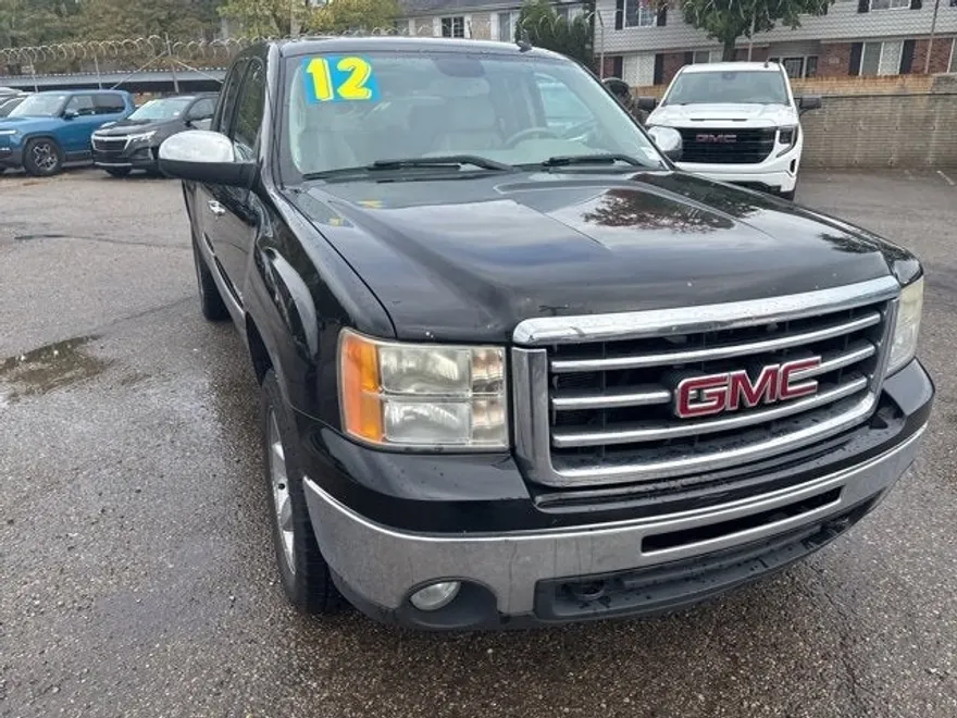2012 Gmc Sierra 1500 SLE photo 1