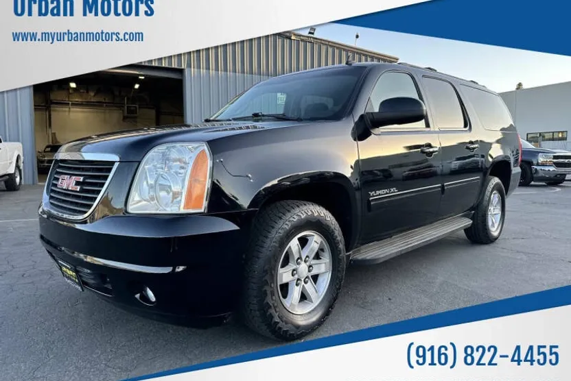 2013 Gmc Yukon XL SLE photo 1