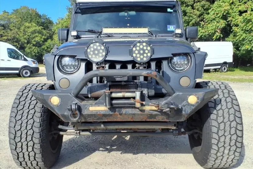 2016 Jeep Wrangler Sport photo 1