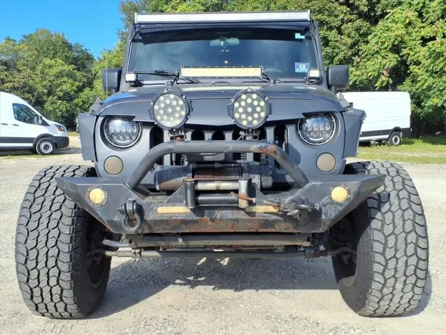 2016 Jeep Wrangler Sport photo 1