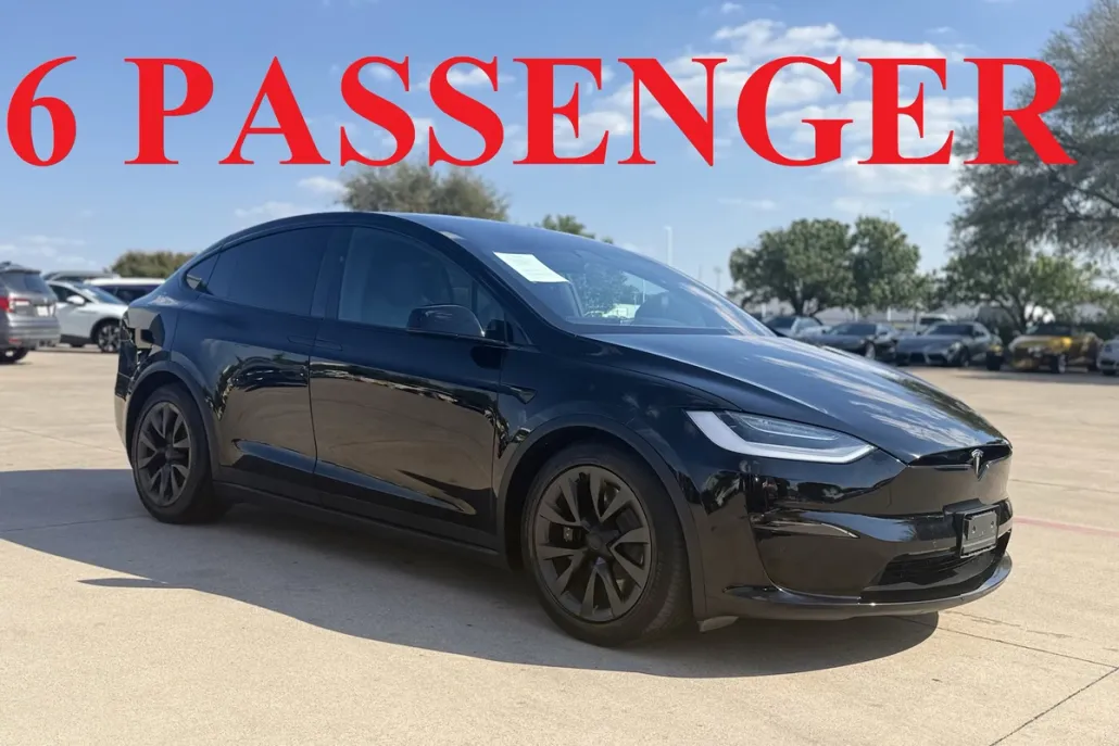 2022 Tesla Model X photo 1