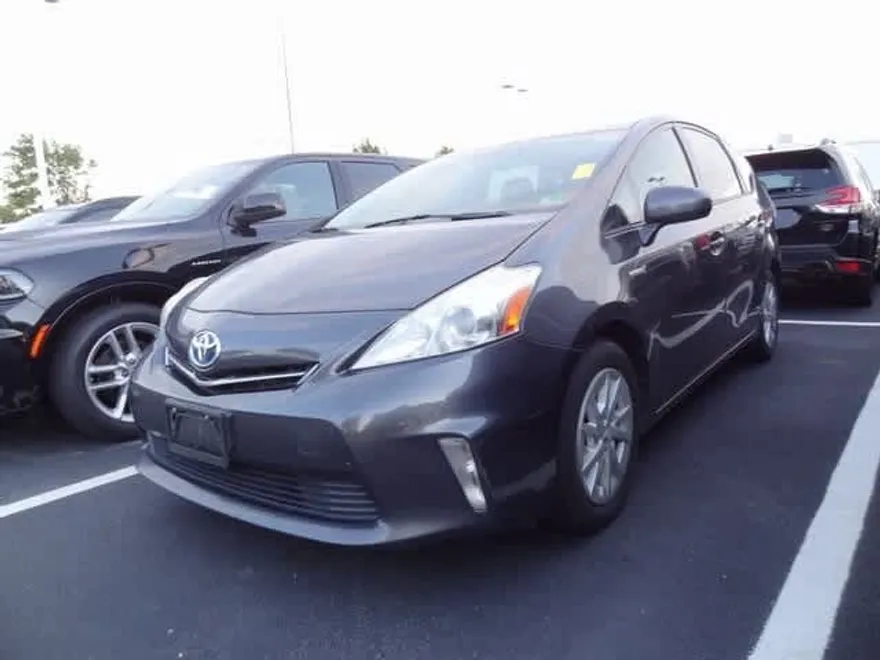 2012 Toyota Prius V Five photo 1