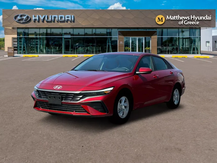 2025 Hyundai Elantra SE photo 1