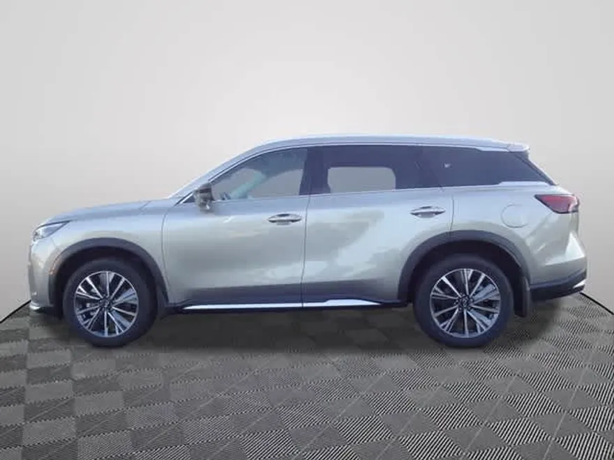 2026 Infiniti QX60 Luxe photo 1