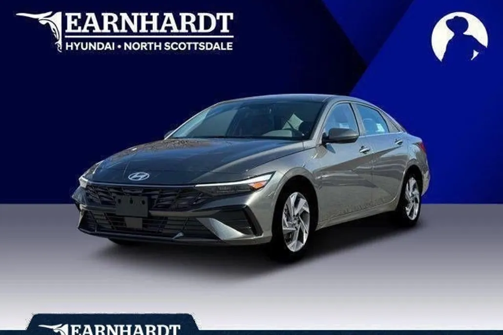 2025 Hyundai Elantra SEL Convenience photo 1