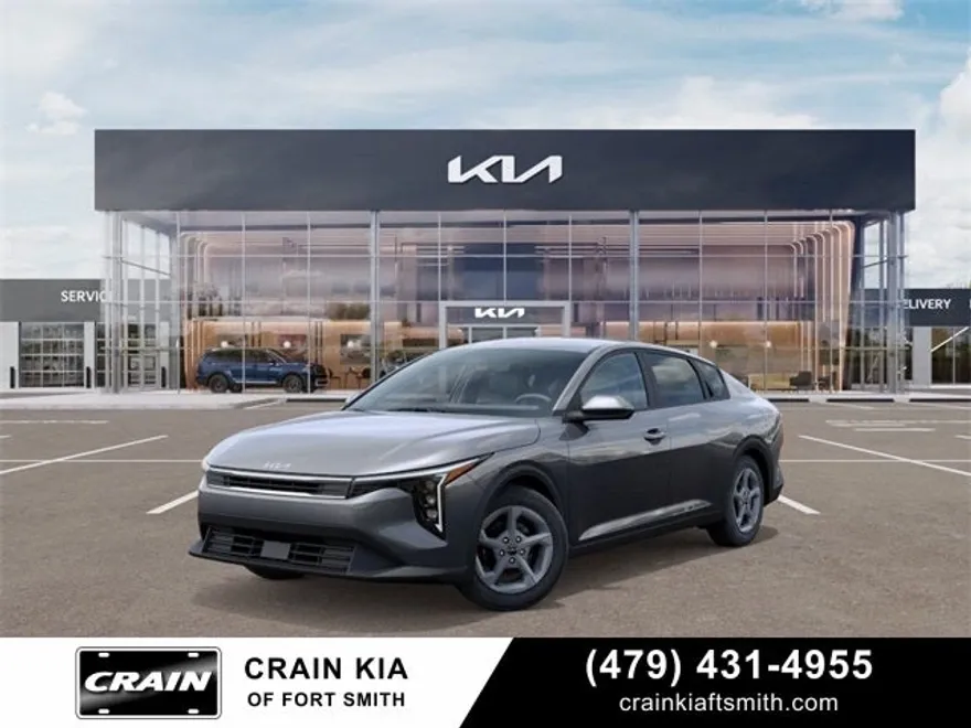 2025 Kia K4 LXS photo 1