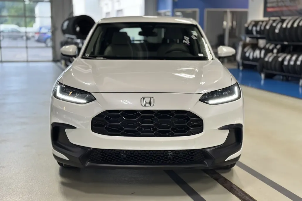 2026 Honda HR-V LX photo 1