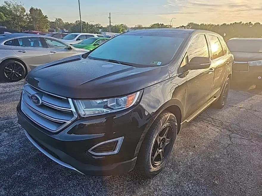 2016 Ford Edge SEL photo 1