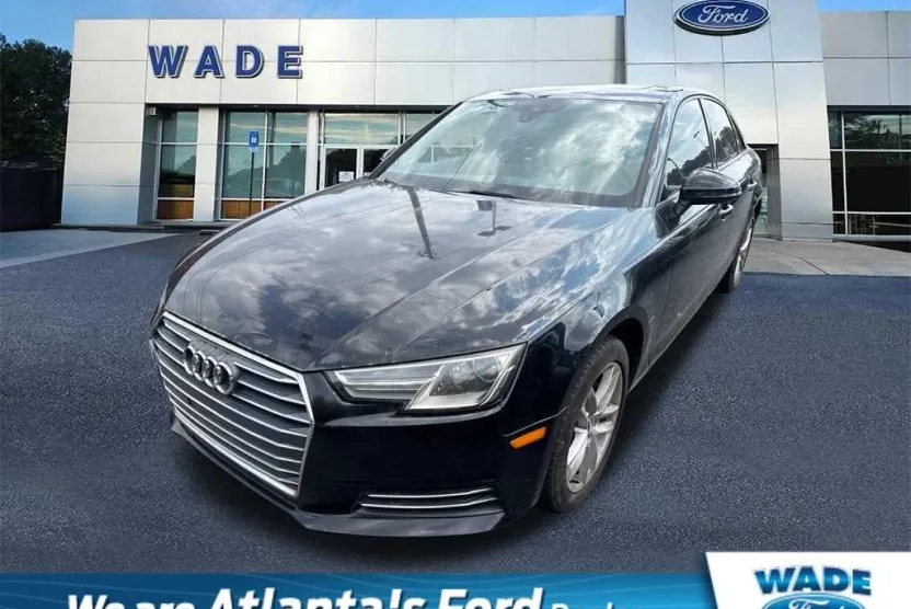 2017 Audi A4 Ultra Premium photo 1