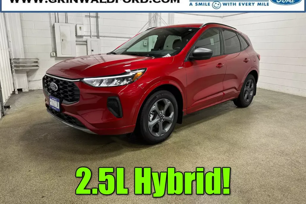 2024 Ford Escape ST-Line photo 1
