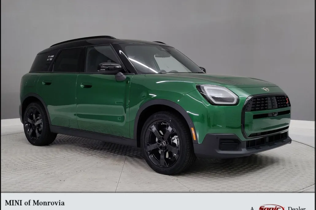 2026 Mini Countryman S ALL4 photo 1
