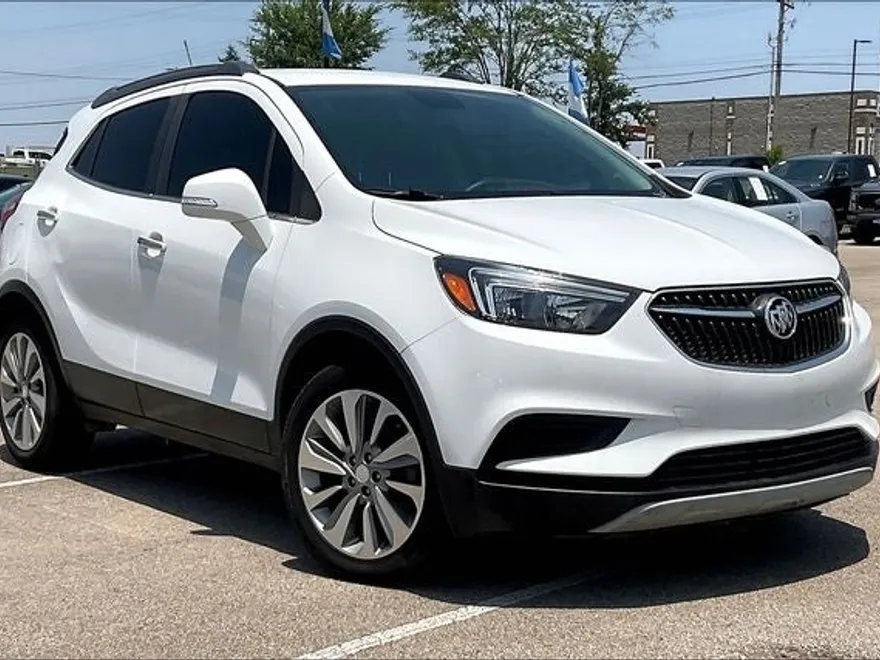 2019 Buick Encore Preferred photo 1