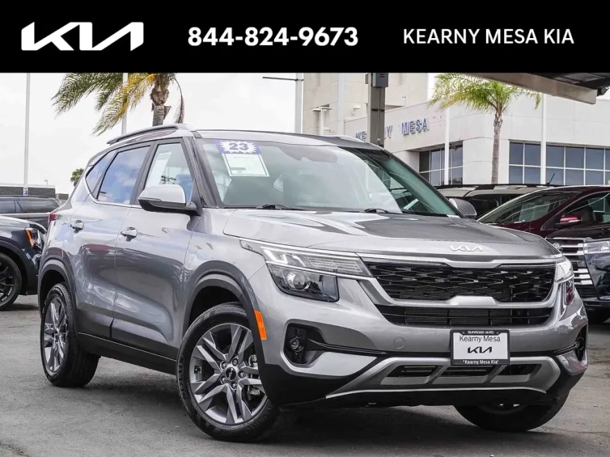 2023 Kia Seltos S Nightfall Edition photo 1