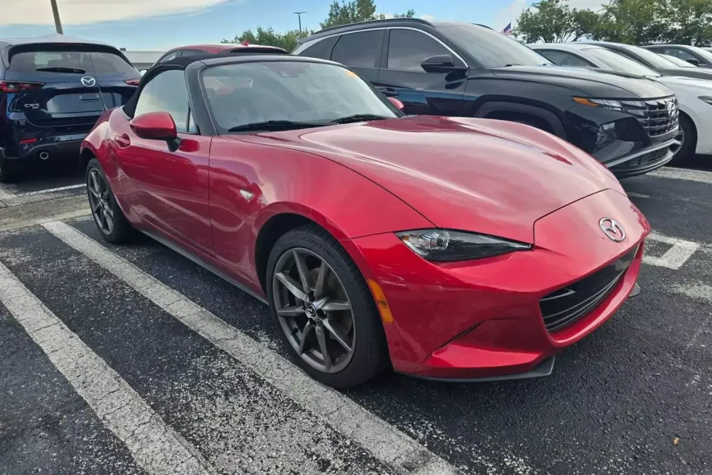 2016 Mazda MX-5 Miata Miata Grand Touring photo 1