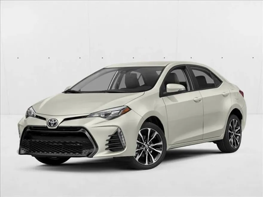 2017 Toyota Corolla SE photo 1