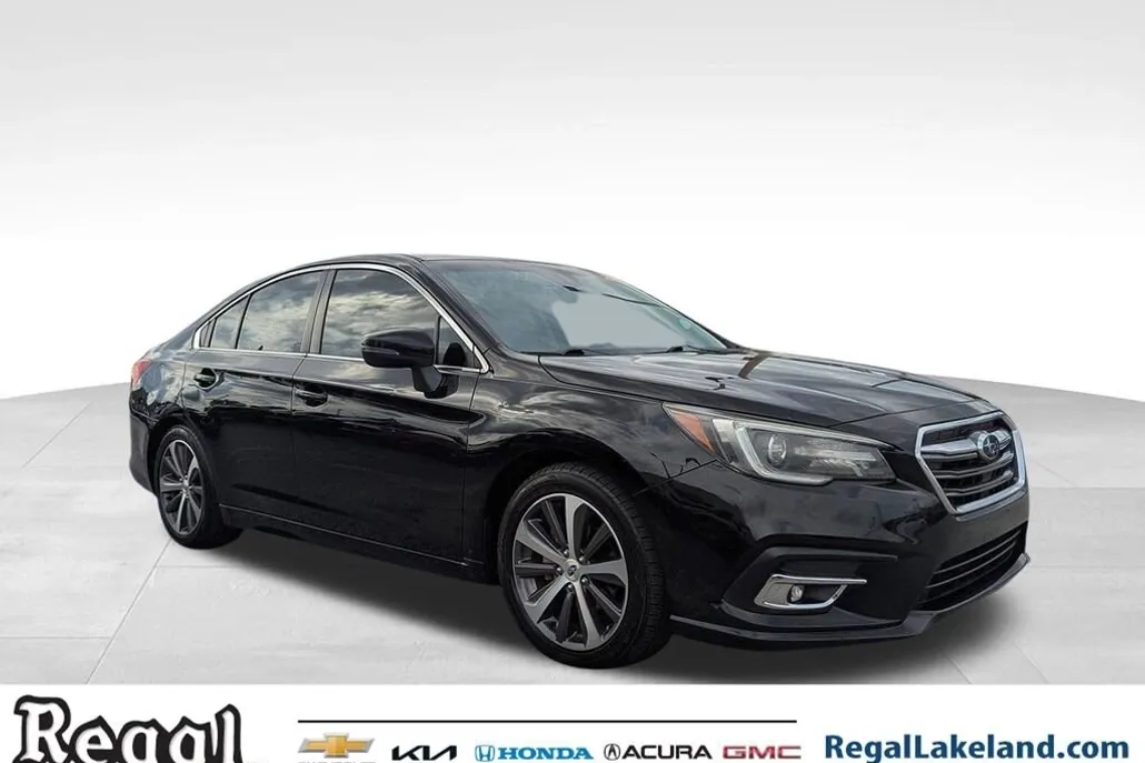 2019 Subaru Legacy Limited photo 1