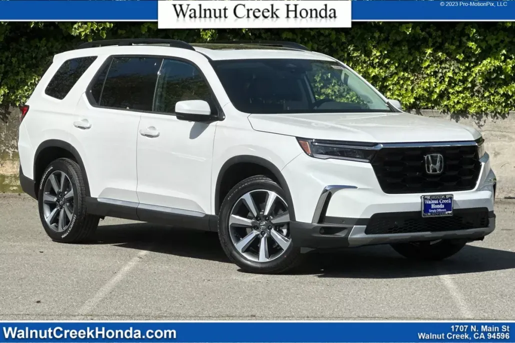 2025 Honda Pilot Elite photo 1