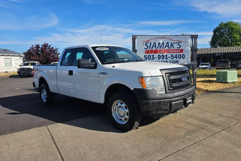 2013 Ford F-150 XL photo 1