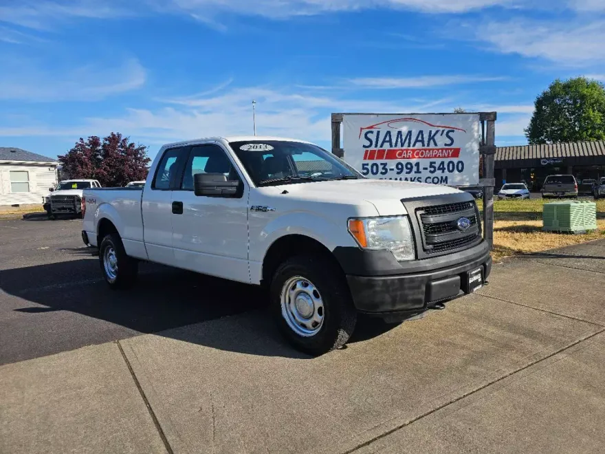 2013 Ford F-150 XL photo 1