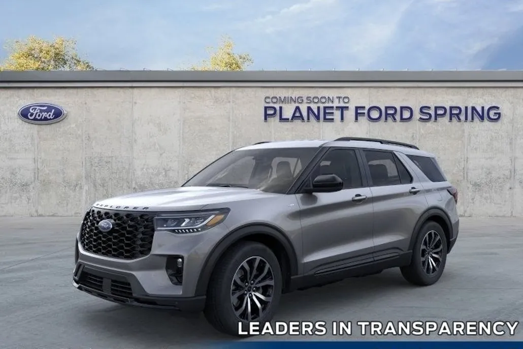 2025 Ford Explorer ST-Line photo 1