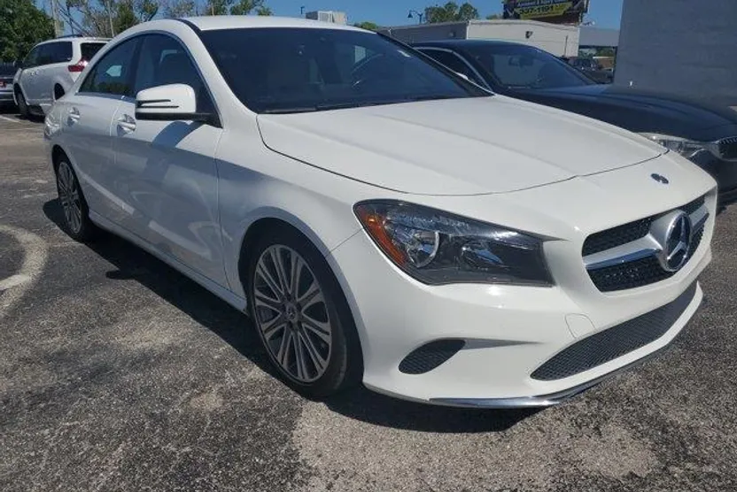 2018 Mercedes Benz CLA 250 photo 1